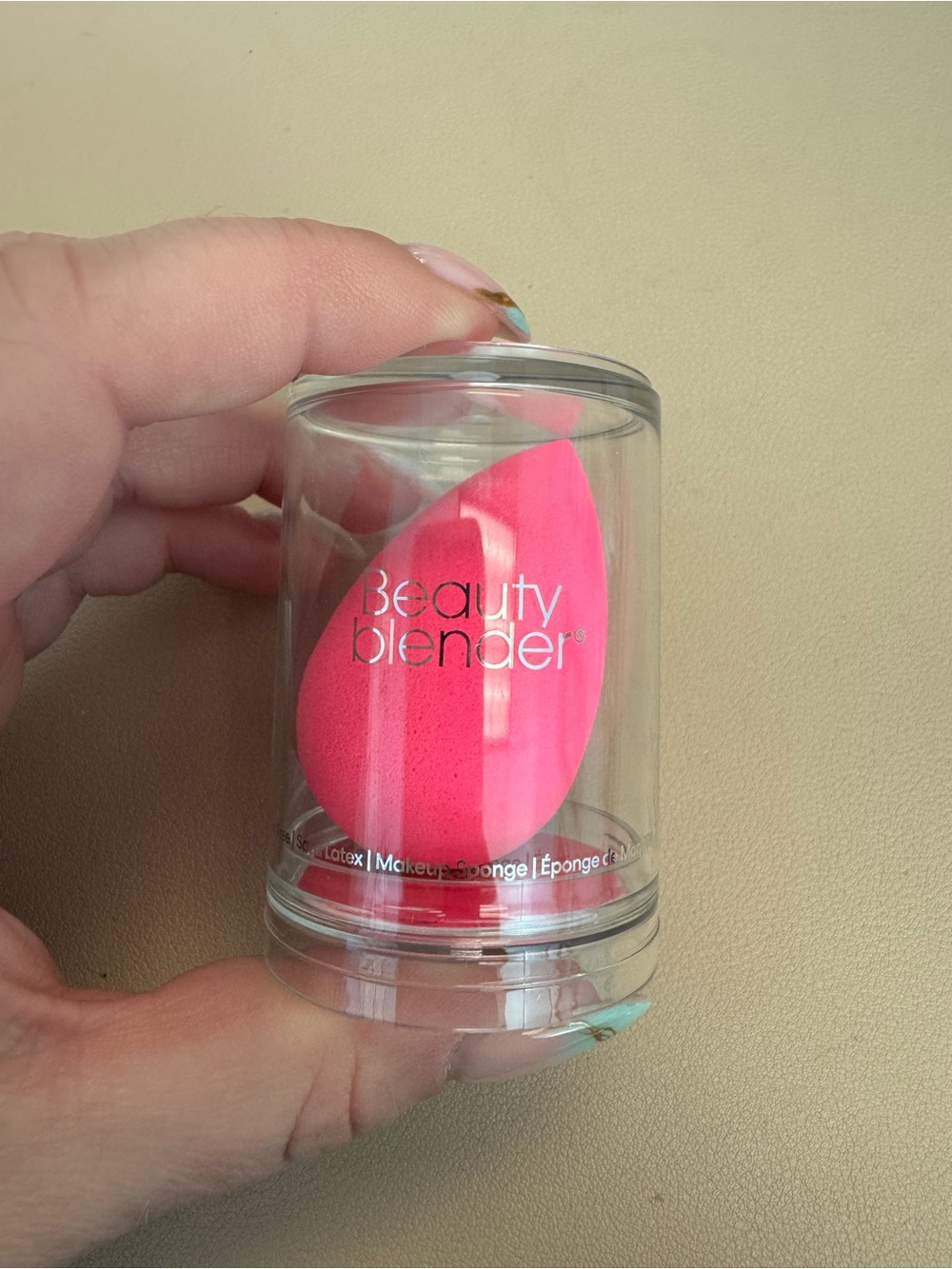 beautyblender Hot Pink Makeup Sponge